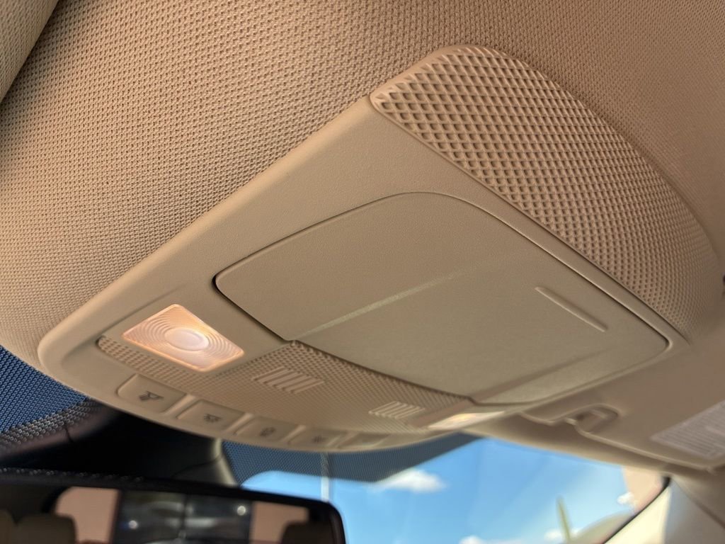 Used 2022 Ford Edge SEL w/ Convenience Package image 38