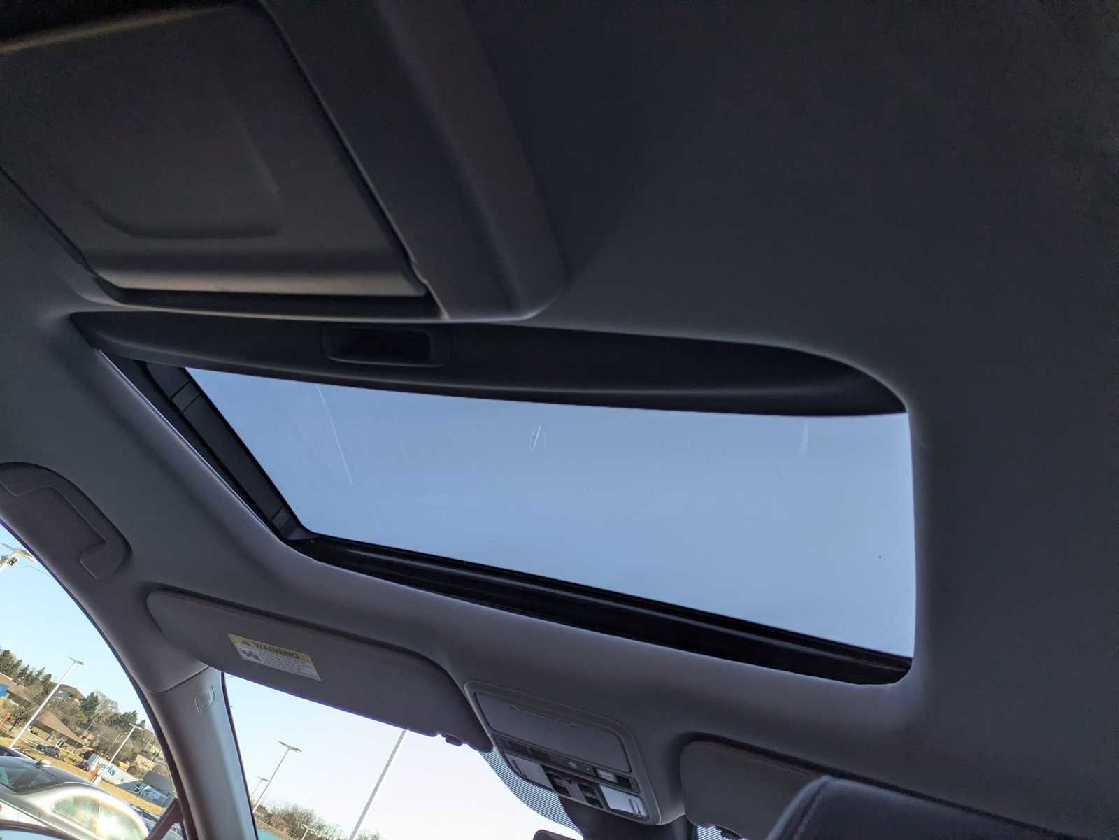 Certified 2023 Honda Odyssey Touring image 21