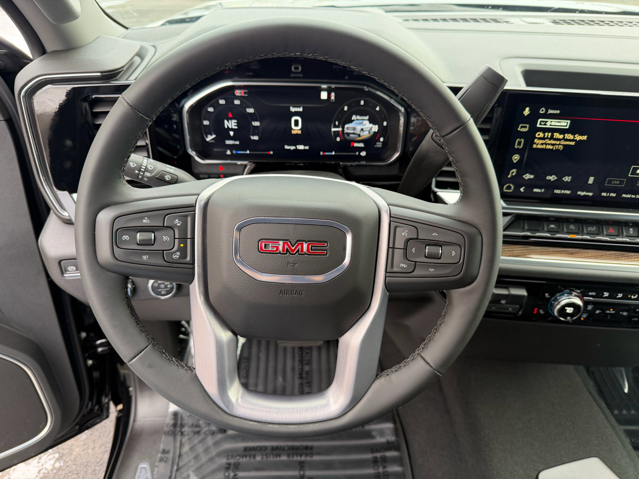 Used 2026 GMC Sierra 1500 Elevation image 25