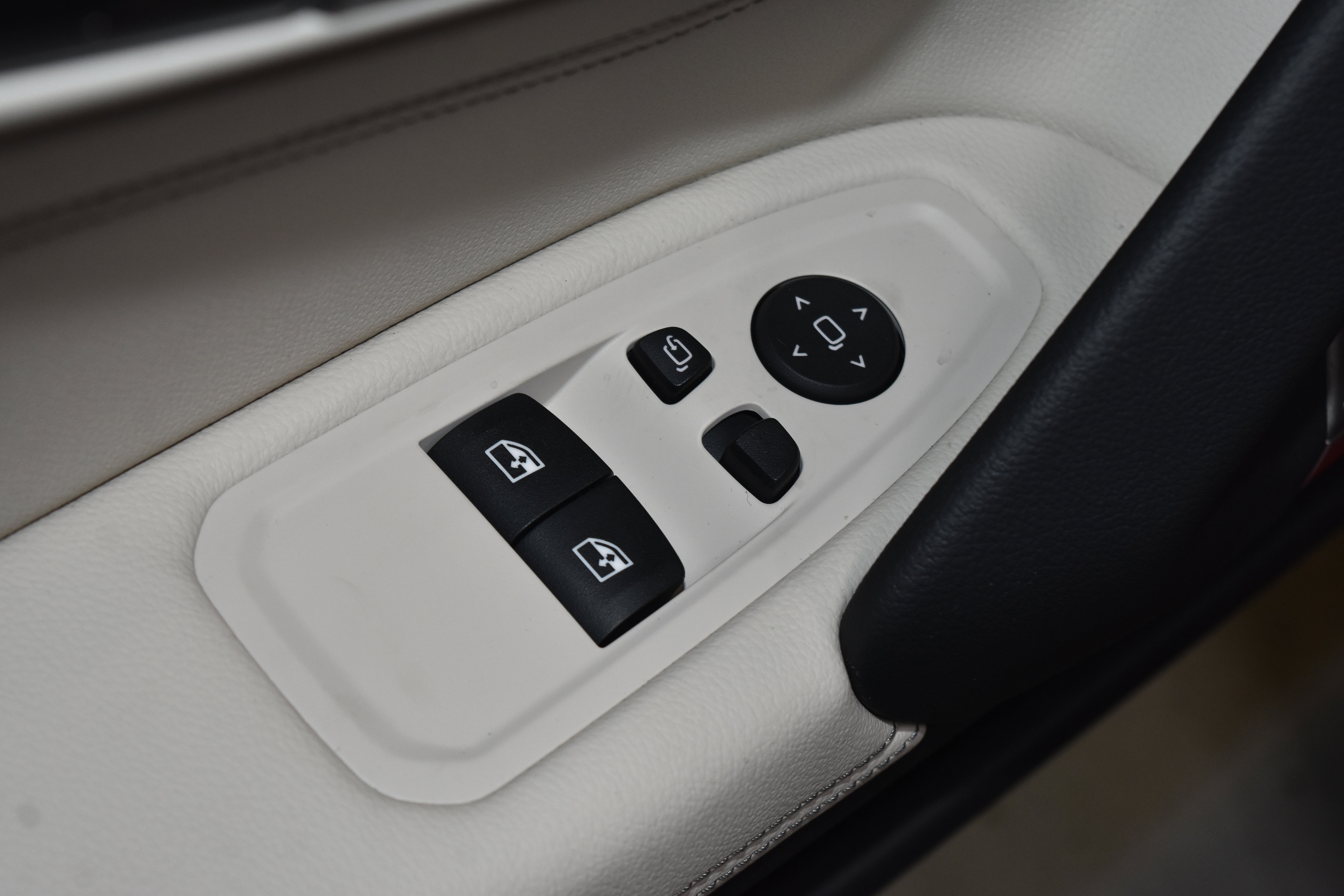 New 2026 BMW Z4 sDrive30i w/ Premium Package RWD image 5