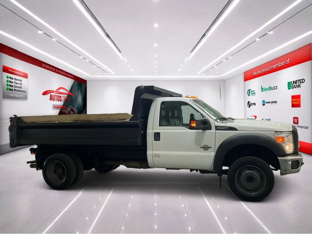 Used 2015 Ford F550 2WD Regular Cab Super Duty image 8