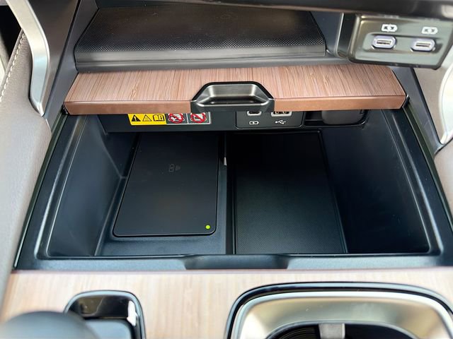 New 2026 Lexus RX 450h AWD image 32