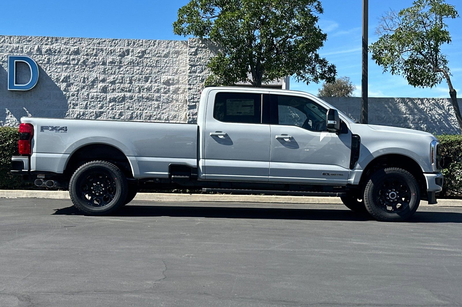 New 2026 Ford F250 Lariat w/ Black Appearance Package image 3