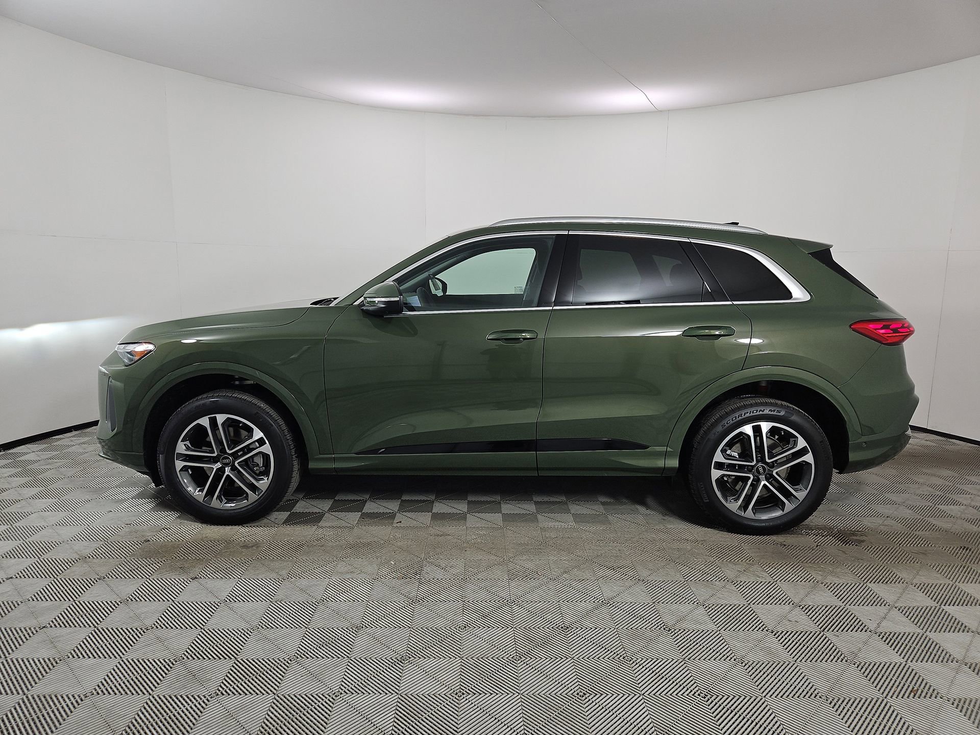 New 2026 Audi Q5 Premium image 4