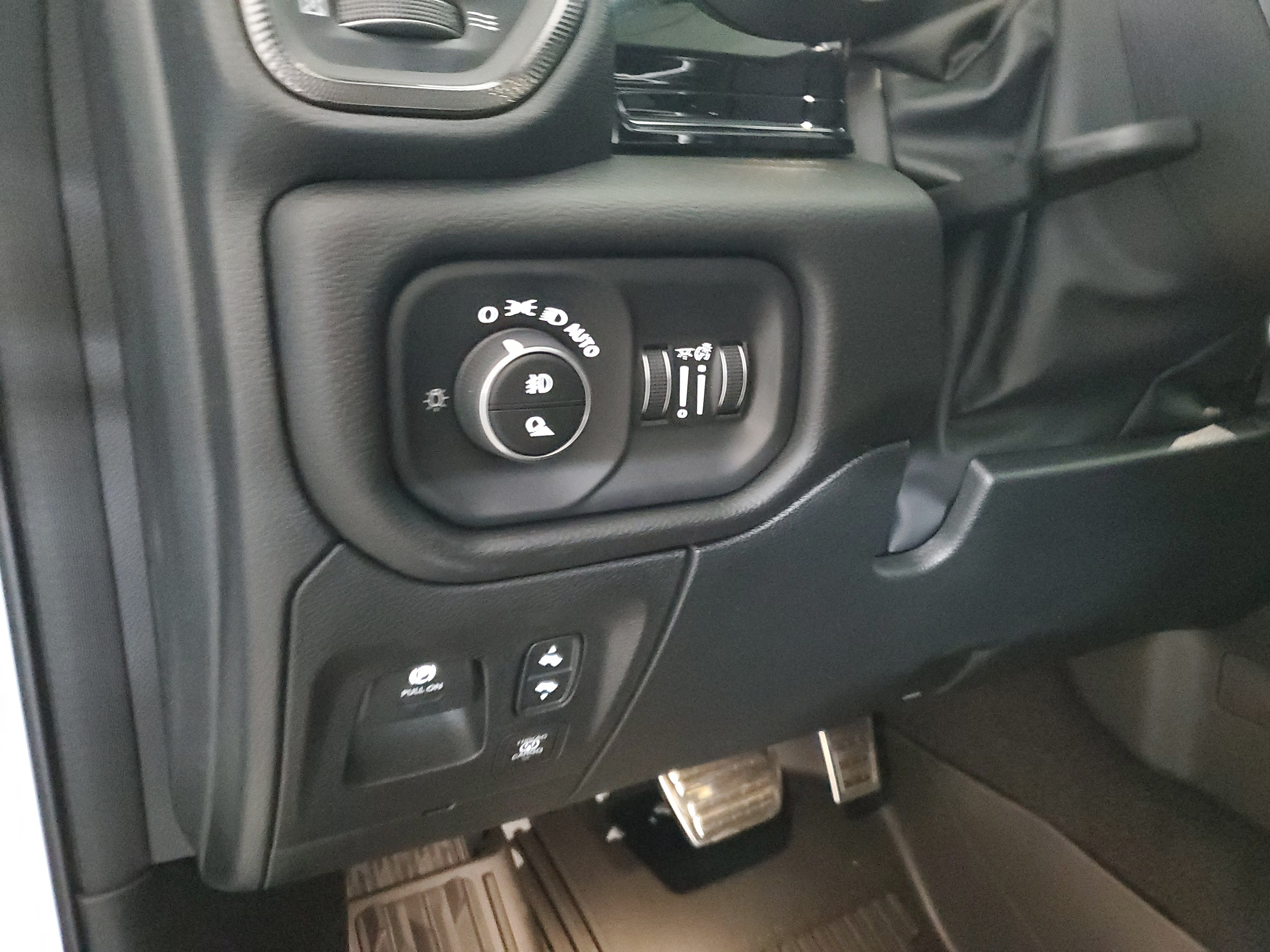 Used 2026 RAM 1500 Rebel w/ G/T Package AWD/4WD image 22