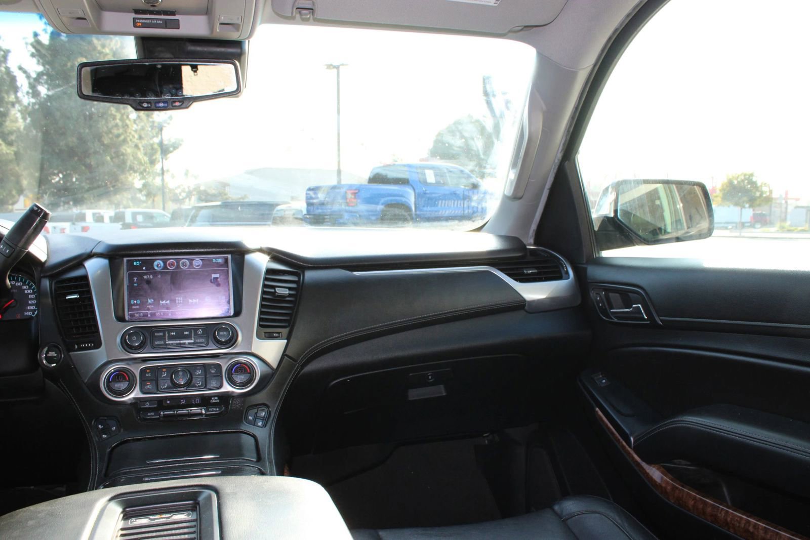 Used 2018 Chevrolet Tahoe Premier image 24