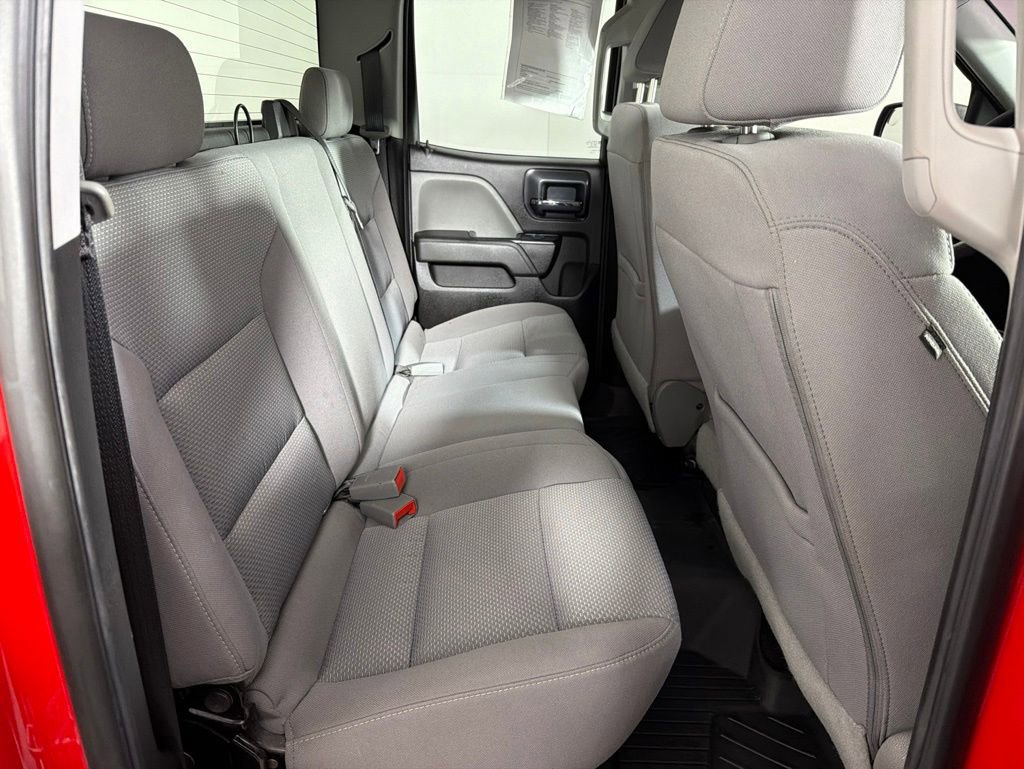 Used 2018 Chevrolet Silverado 1500 Custom w/ Custom Convenience Package RWD image 35