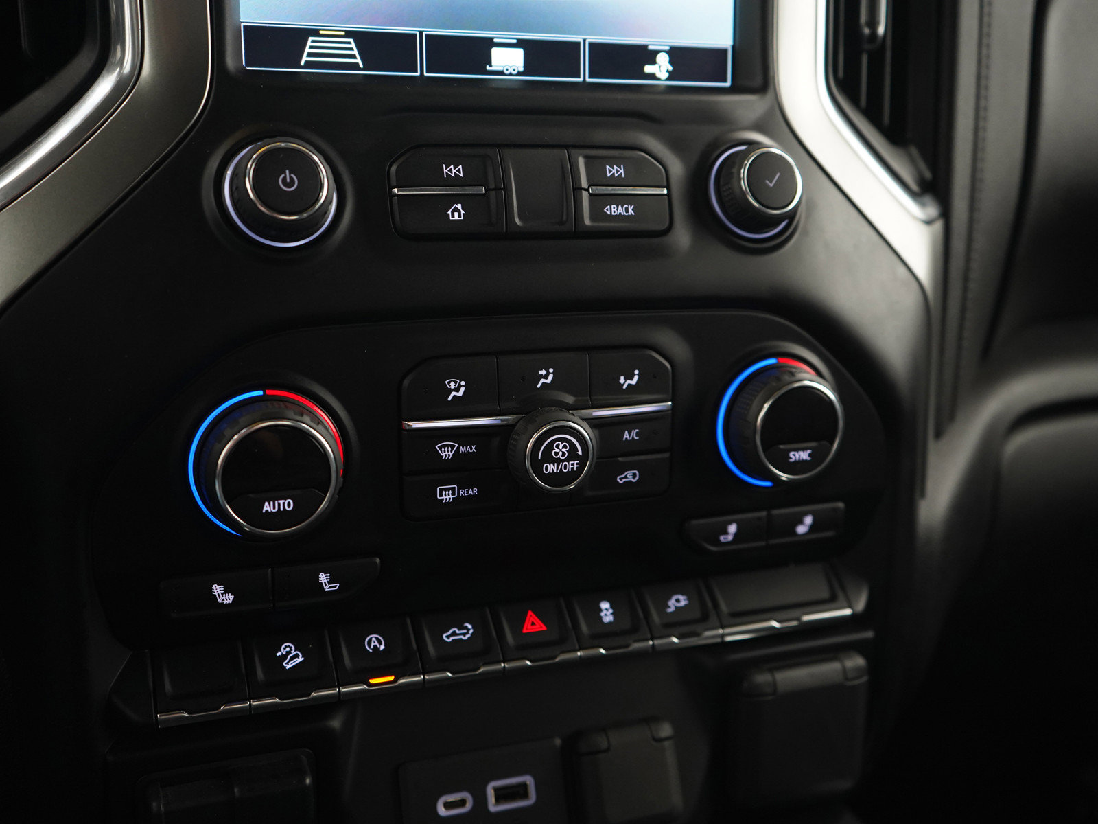 Used 2020 Chevrolet Silverado 1500 RST AWD/4WD image 22