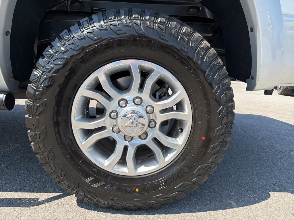 Used 2015 RAM 2500 Laramie w/ Protection Group image 13