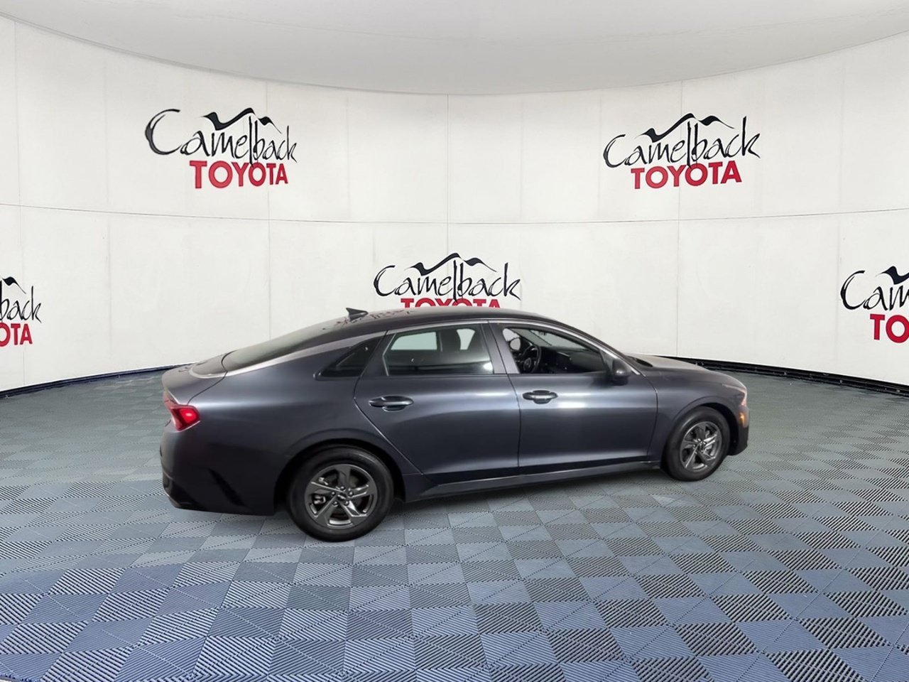 Used 2022 Kia K5 LXS FWD image 3