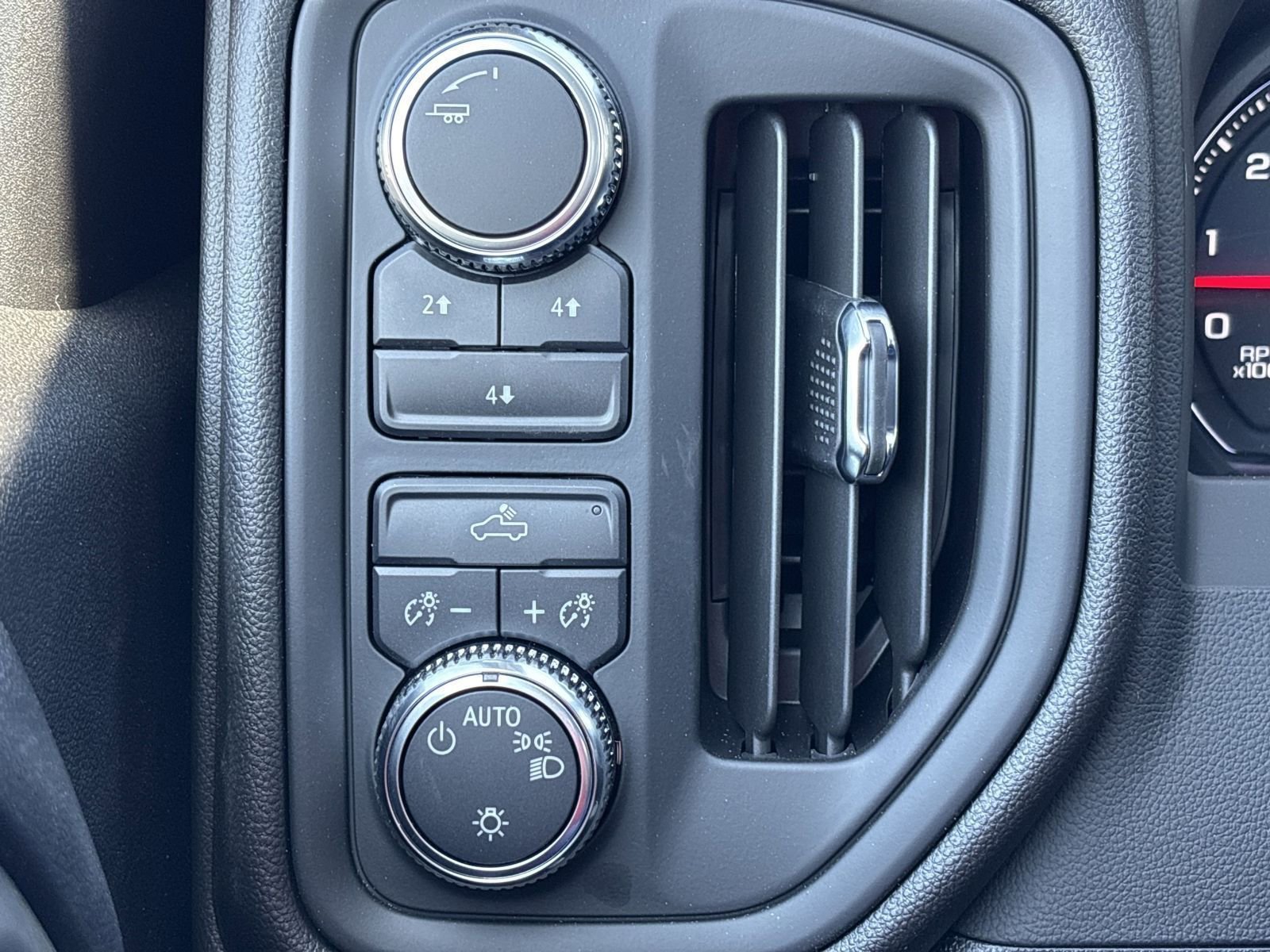 New 2025 GMC Sierra 3500 Pro image 13