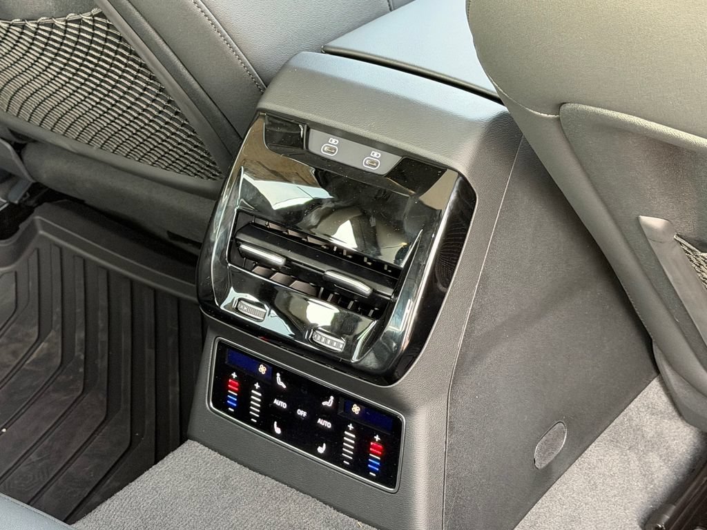 New 2026 Audi A6 Premium Plus AWD/4WD image 13