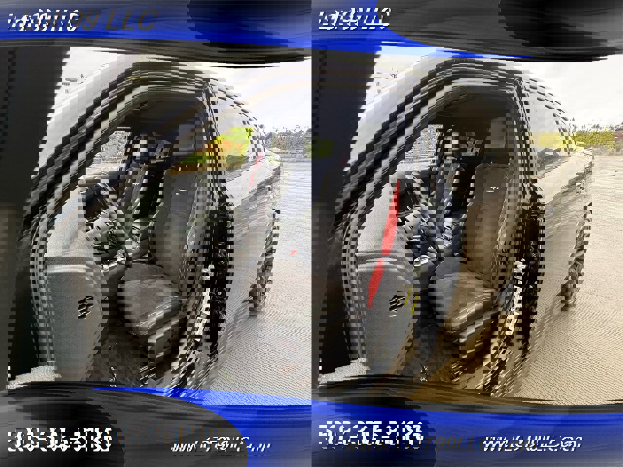 Used 2015 Dodge Charger SRT Hellcat w/ Harman/Kardon Audio Group image 12