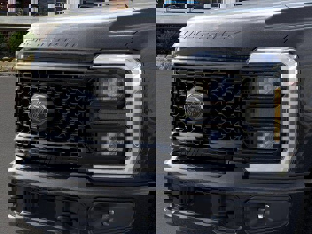 New 2026 Ford F350 Lariat w/ Black Appearance Package image 28