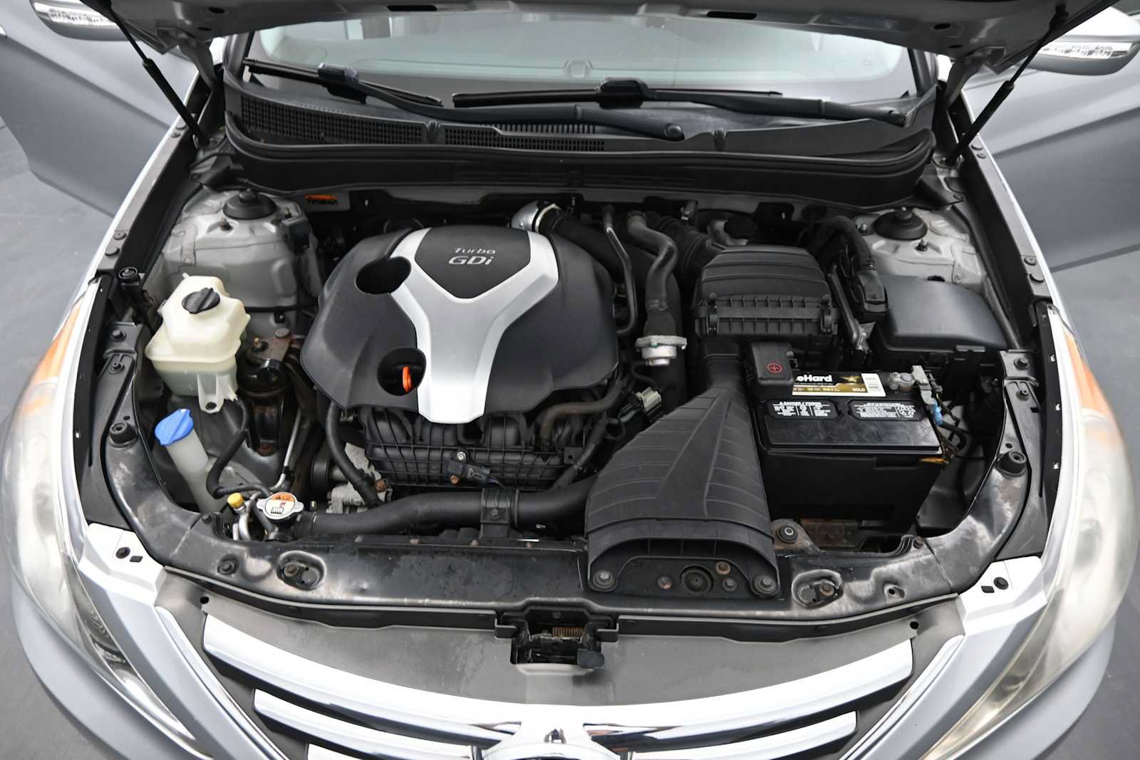 Used 2014 Hyundai Sonata SE w/ Premium Package 03 FWD image 25
