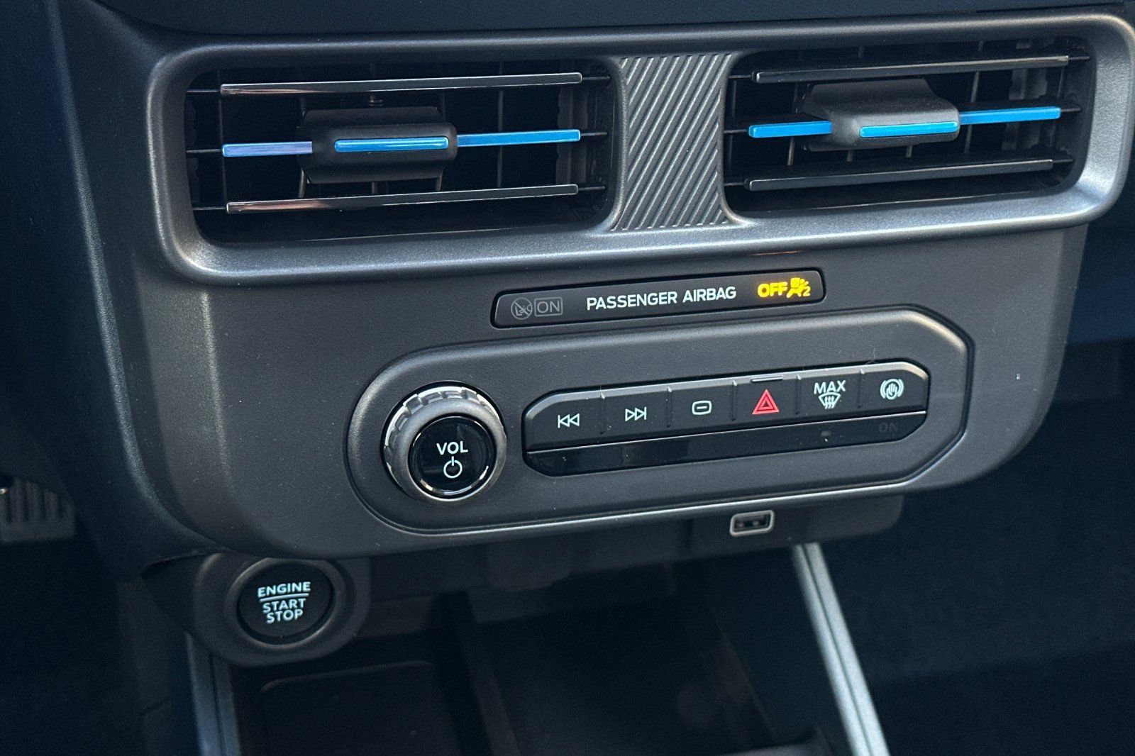 New 2026 Ford Maverick Lobo image 18