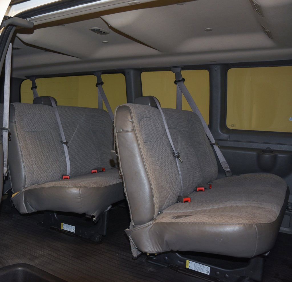 Used 2023 Chevrolet Express 3500 LS image 7