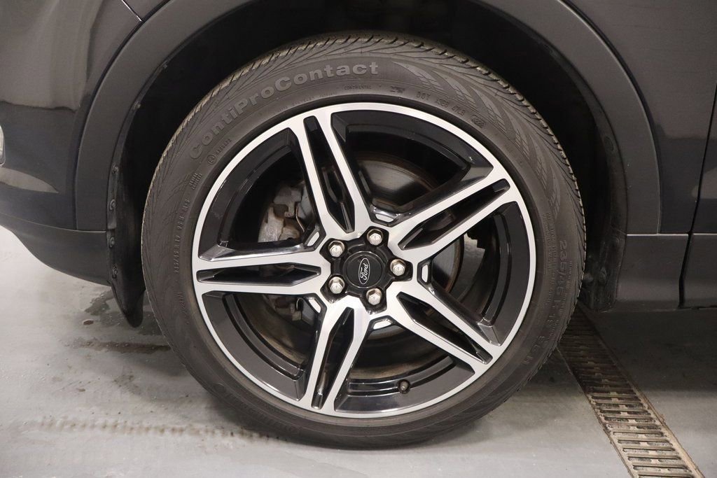 Used 2019 Ford Escape SEL image 24