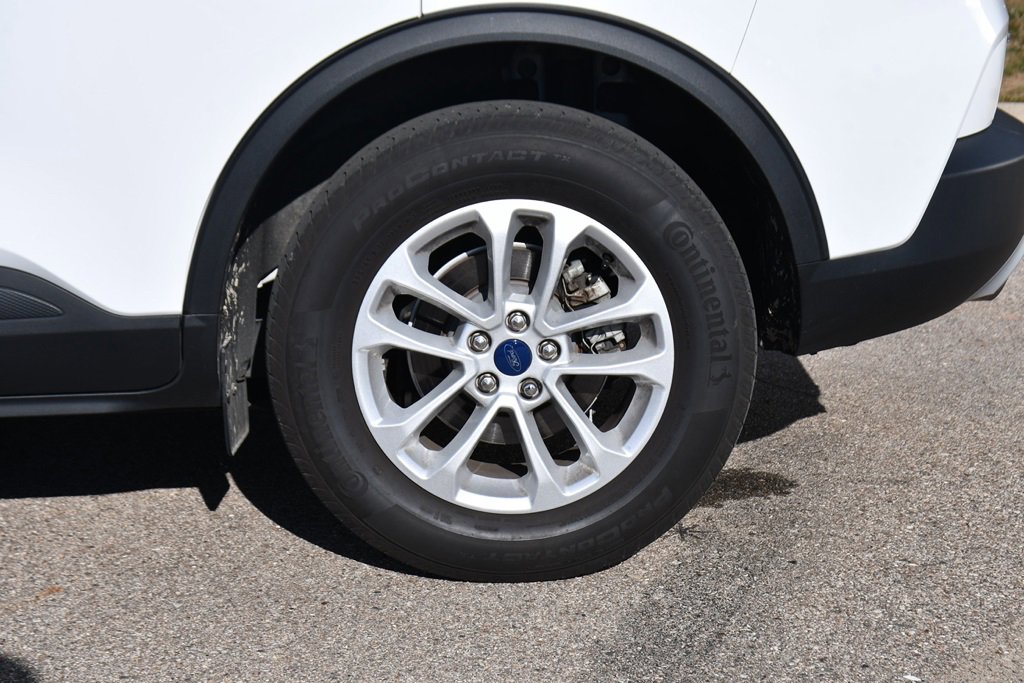 Used 2022 Ford Escape SE w/ Cold Weather Package image 19