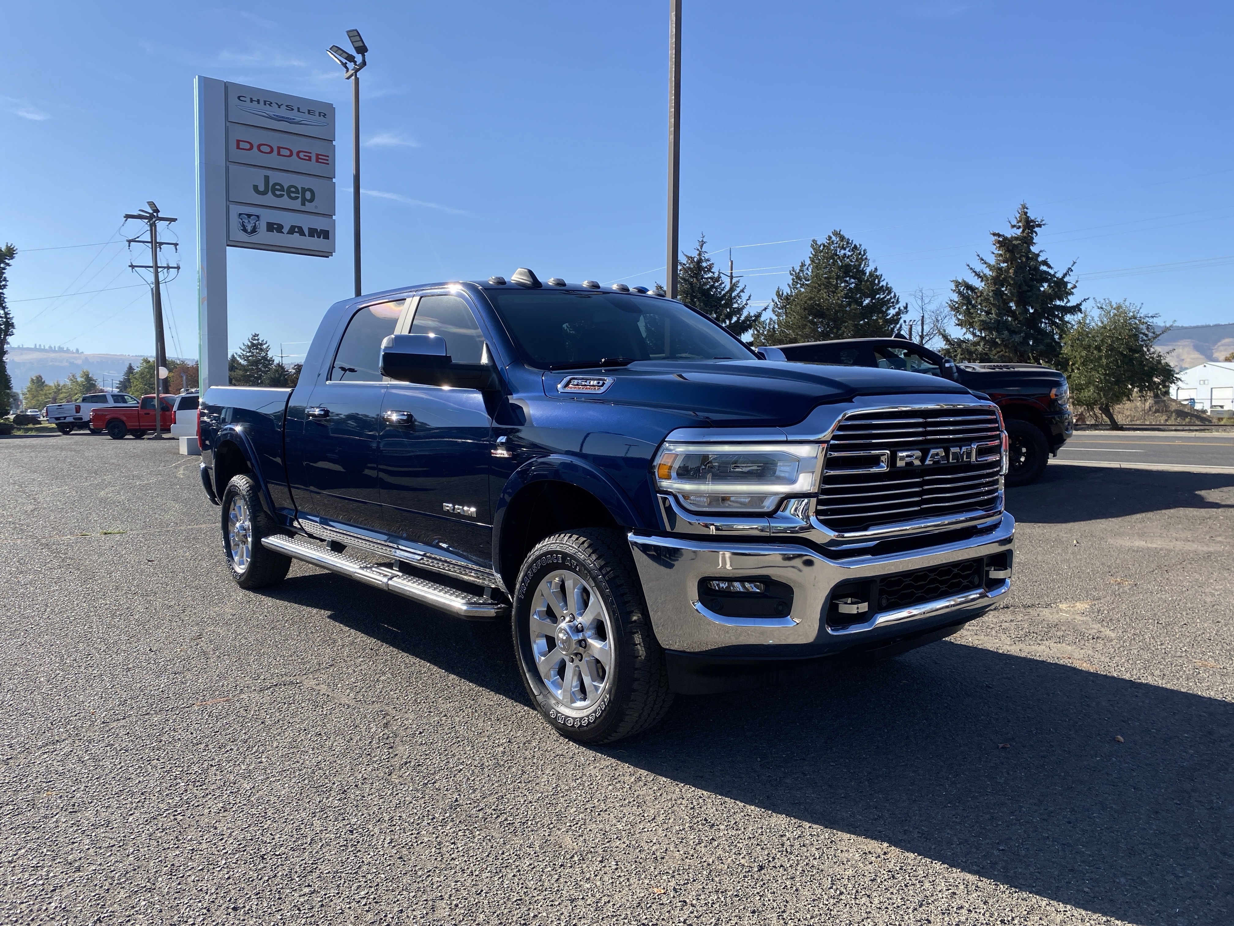 Used 2022 RAM 3500 Laramie AWD/4WD image 1