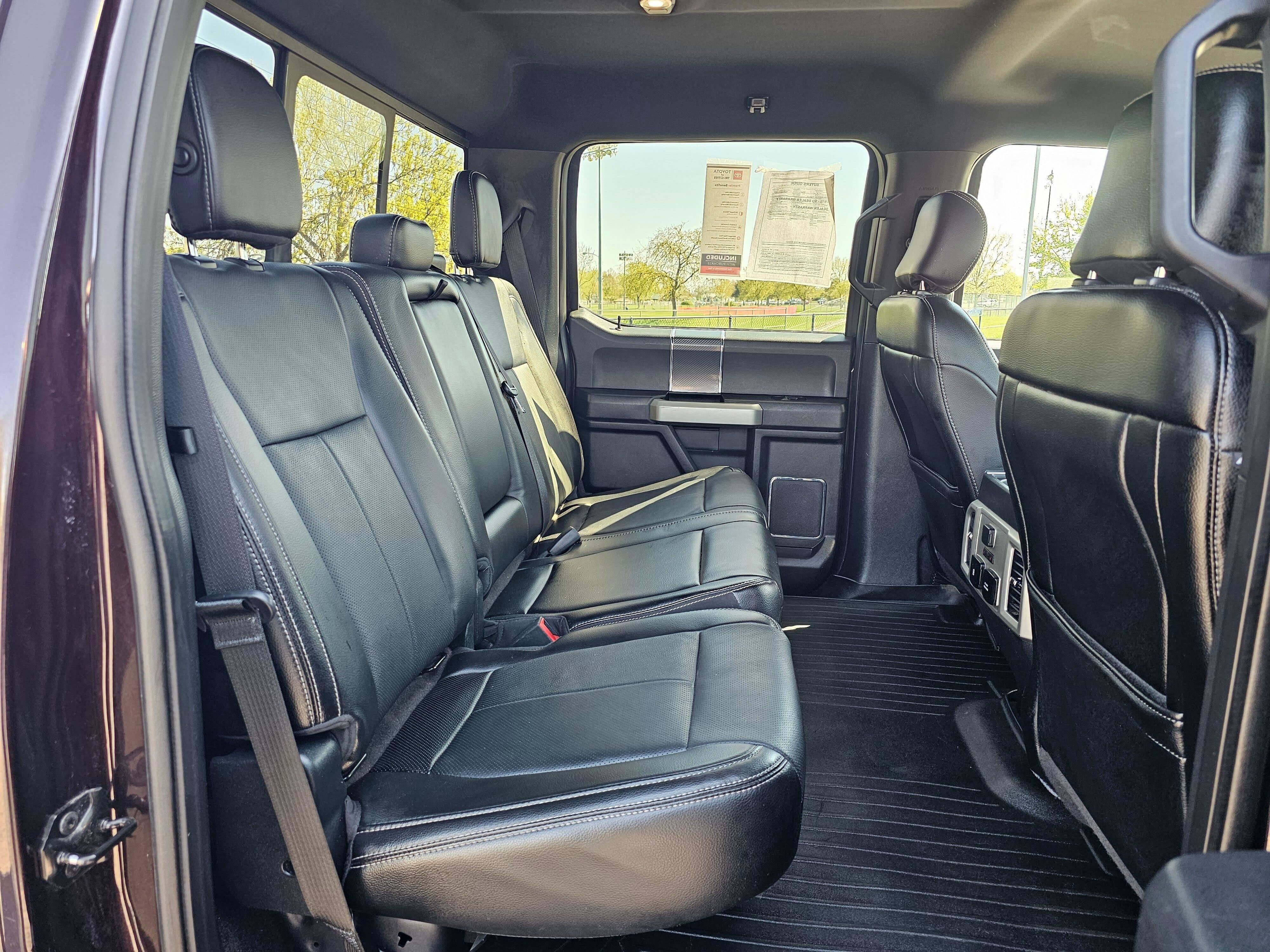 Used 2018 Ford F150 Lariat w/ Equipment Group 502A Luxury AWD/4WD image 12