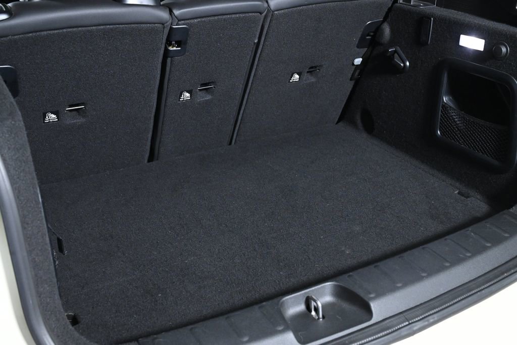 Used 2023 MINI Cooper Clubman S w/ Premium Package image 34