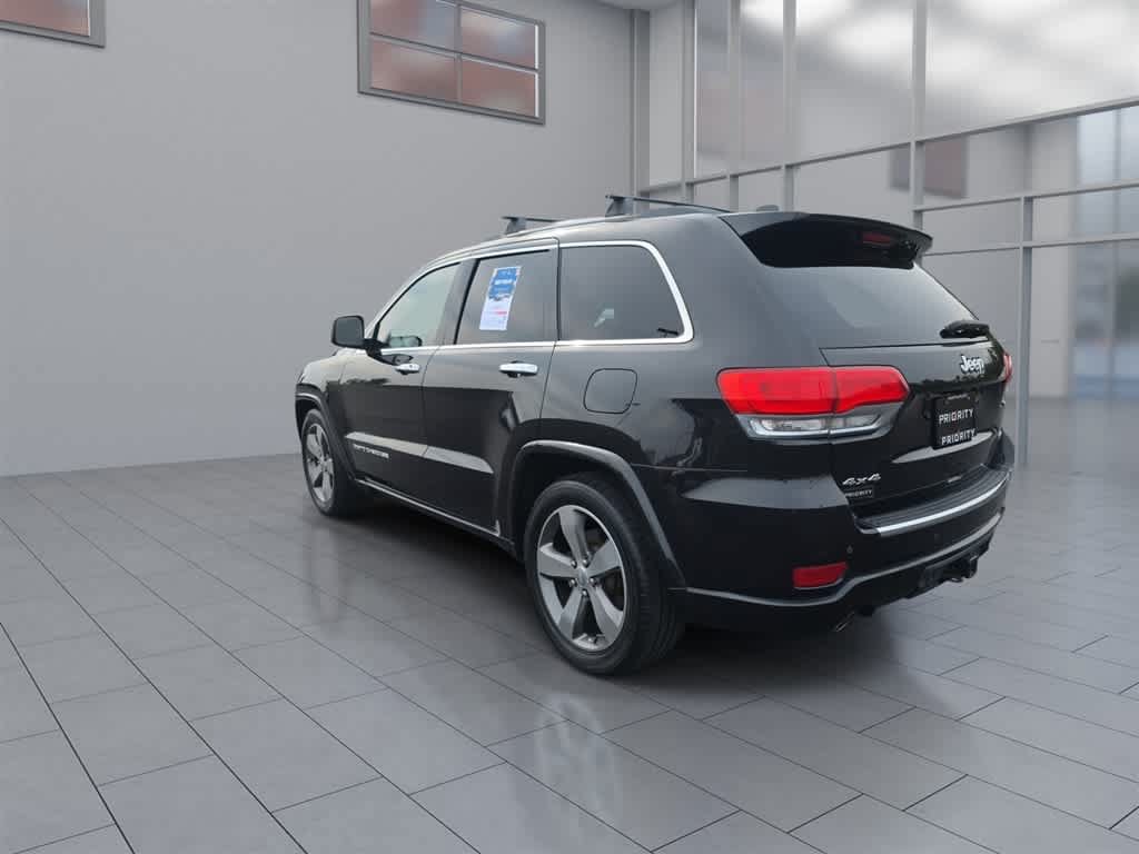Used 2015 Jeep Grand Cherokee Overland w/ Advanced Technology Group AWD/4WD image 7