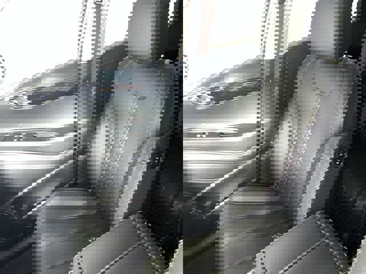 Used 2025 Genesis GV80 2.5T Standard image 26