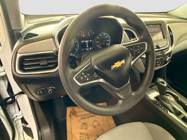 Used 2021 Chevrolet Equinox LS FWD image 12