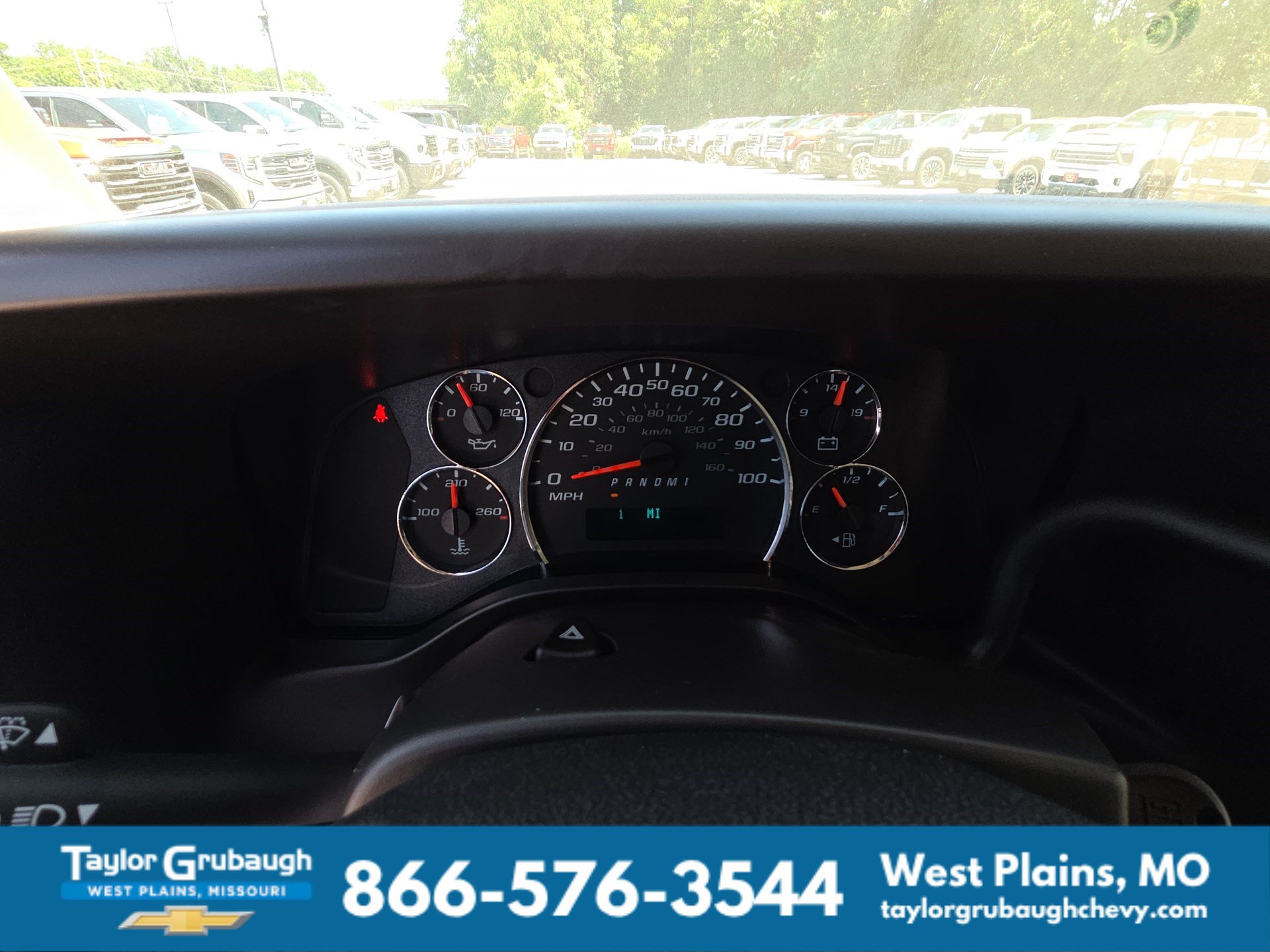 New 2026 Chevrolet Express 3500 w/ Driver Convenience Package RWD image 16