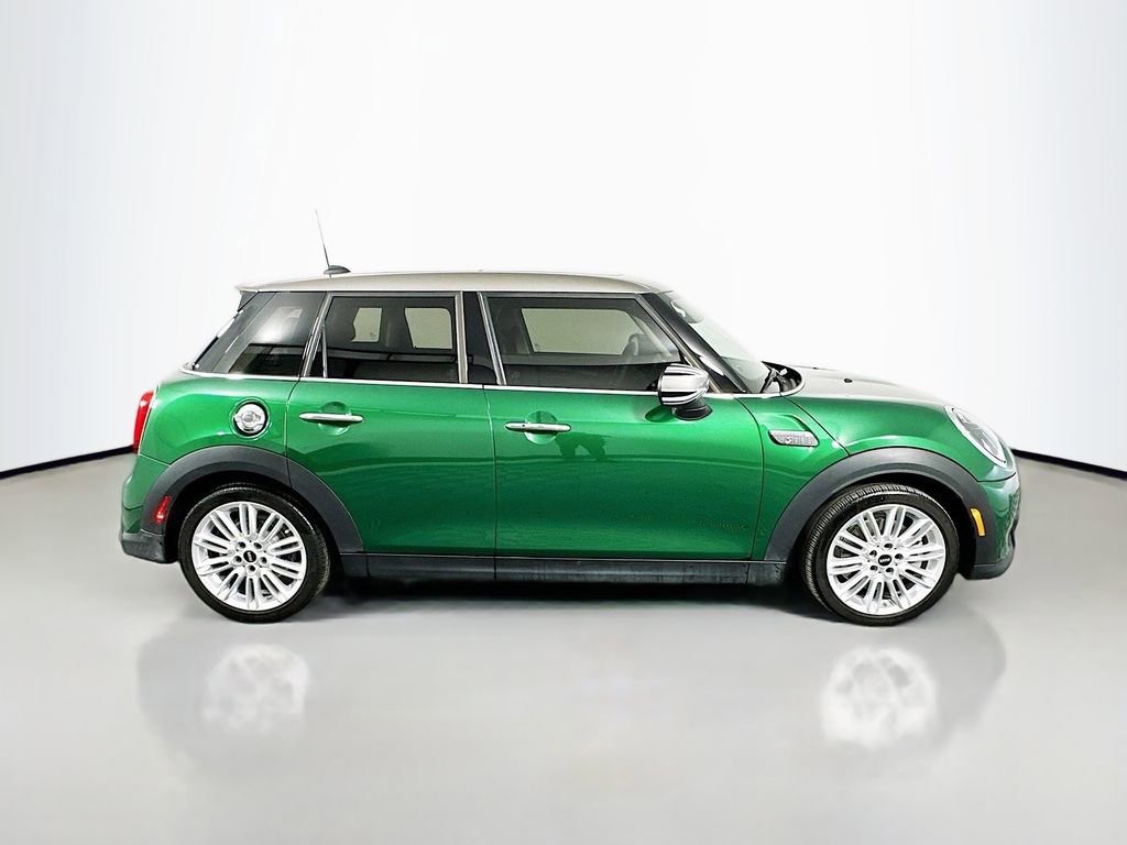 Used 2024 MINI Cooper S image 4