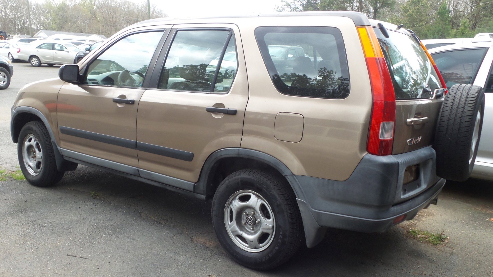Used 2003 Honda CR-V LX image 3