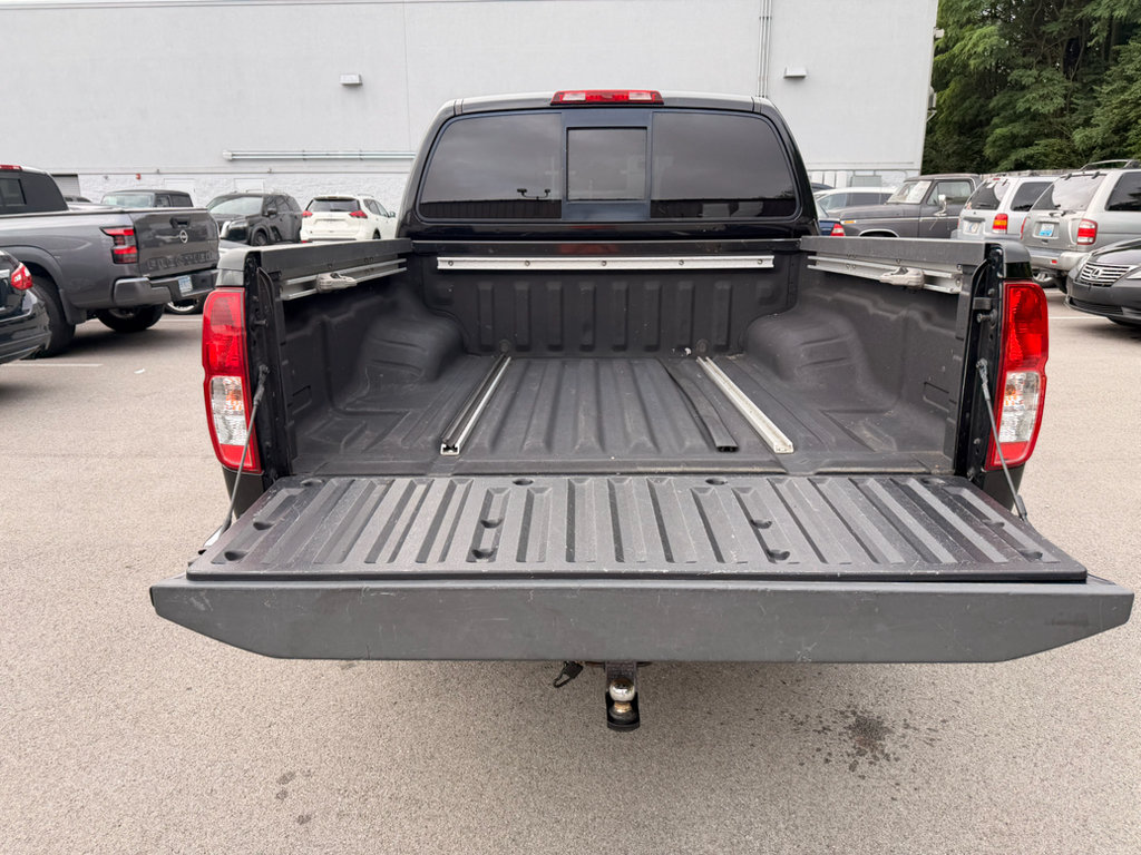 Certified 2019 Nissan Frontier SL AWD/4WD image 9