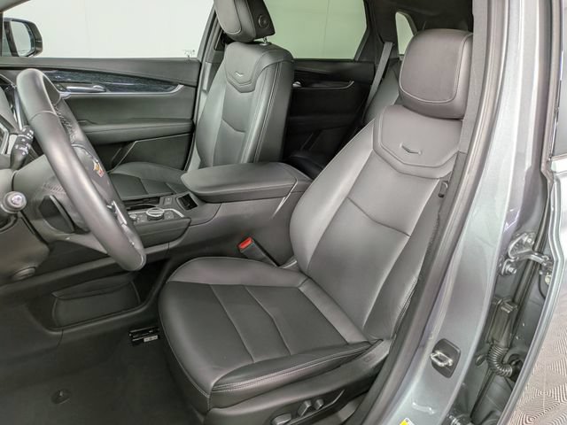 Certified 2023 Cadillac XT5 Premium Luxury w/ LPO, Floor Liner Package FWD image 16