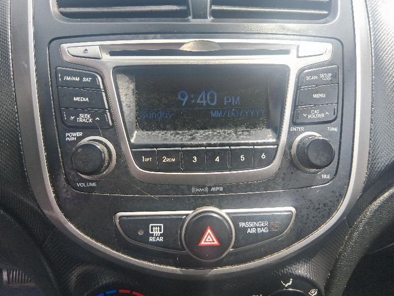 Used 2017 Hyundai Accent SE FWD image 37