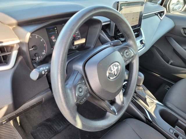 Used 2023 Toyota Corolla LE FWD image 11