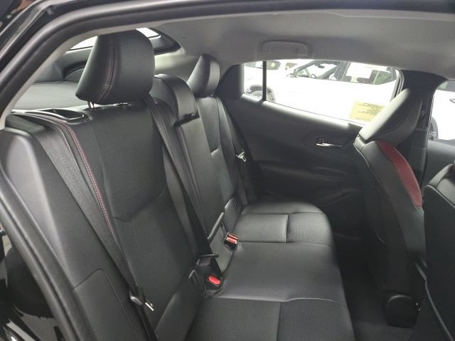 New 2027 Toyota Prius Plug-In Hybrid FWD image 14