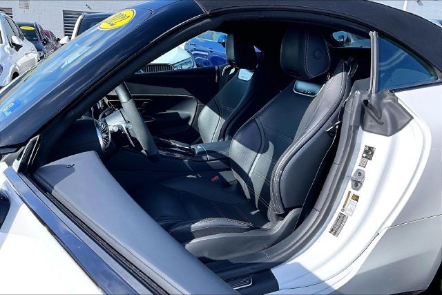 Used 2022 Mercedes-Benz SL 63 AMG 4MATIC image 6