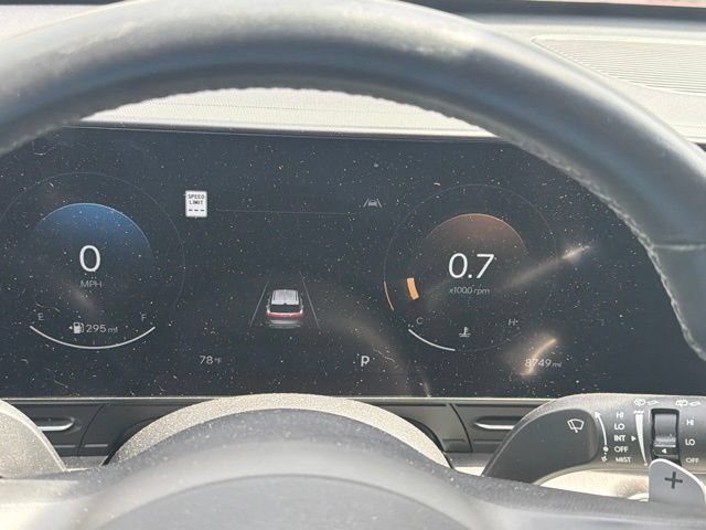 Used 2025 Hyundai Kona SEL AWD/4WD image 7