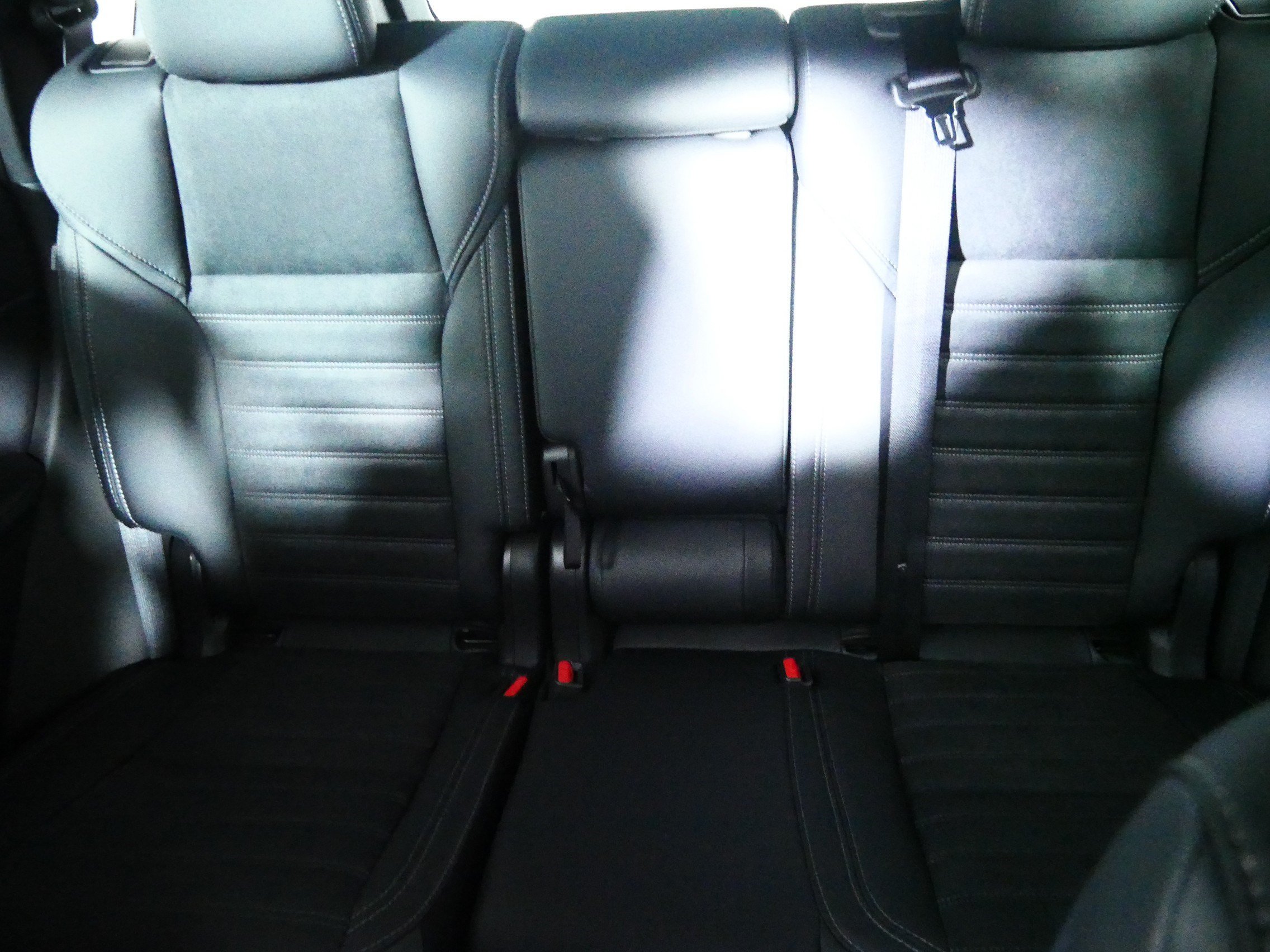 New 2026 Mitsubishi Outlander LE AWD/4WD image 3