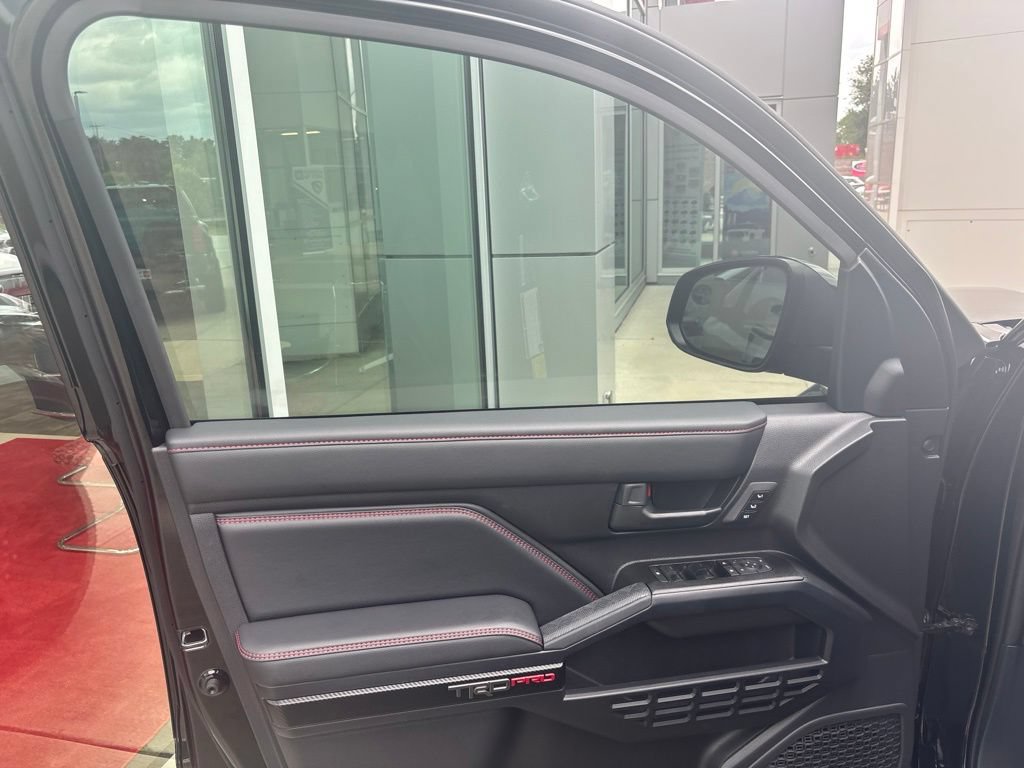 Used 2025 Toyota 4Runner TRD Pro AWD/4WD image 30