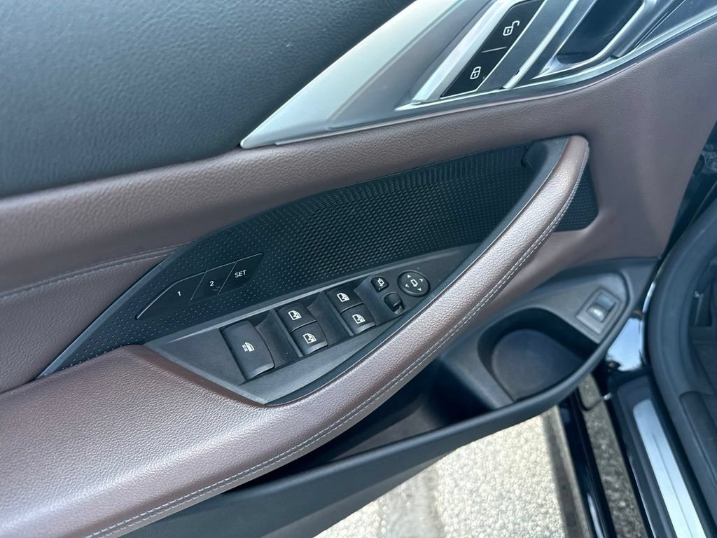 Used 2021 BMW 430i Convertible w/ Premium Package RWD image 8