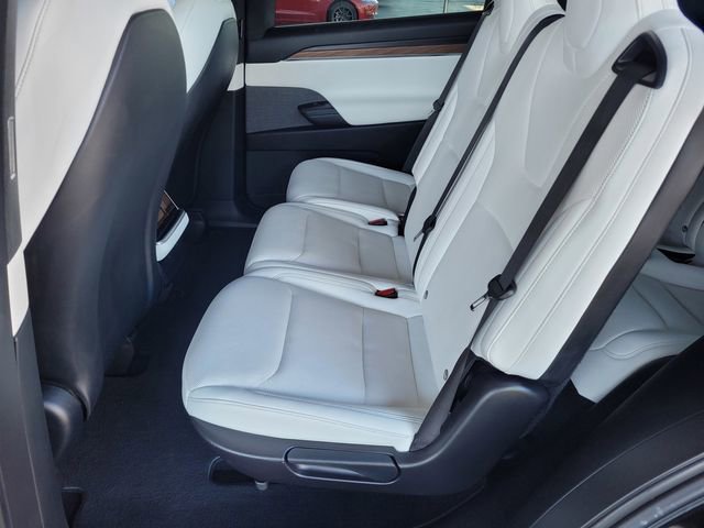 Used 2024 Tesla Model X image 14
