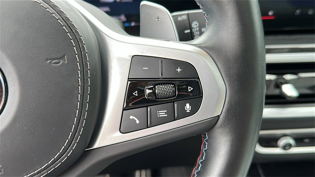 Used 2024 BMW X5 M60i w/ Climate Comfort Package image 15
