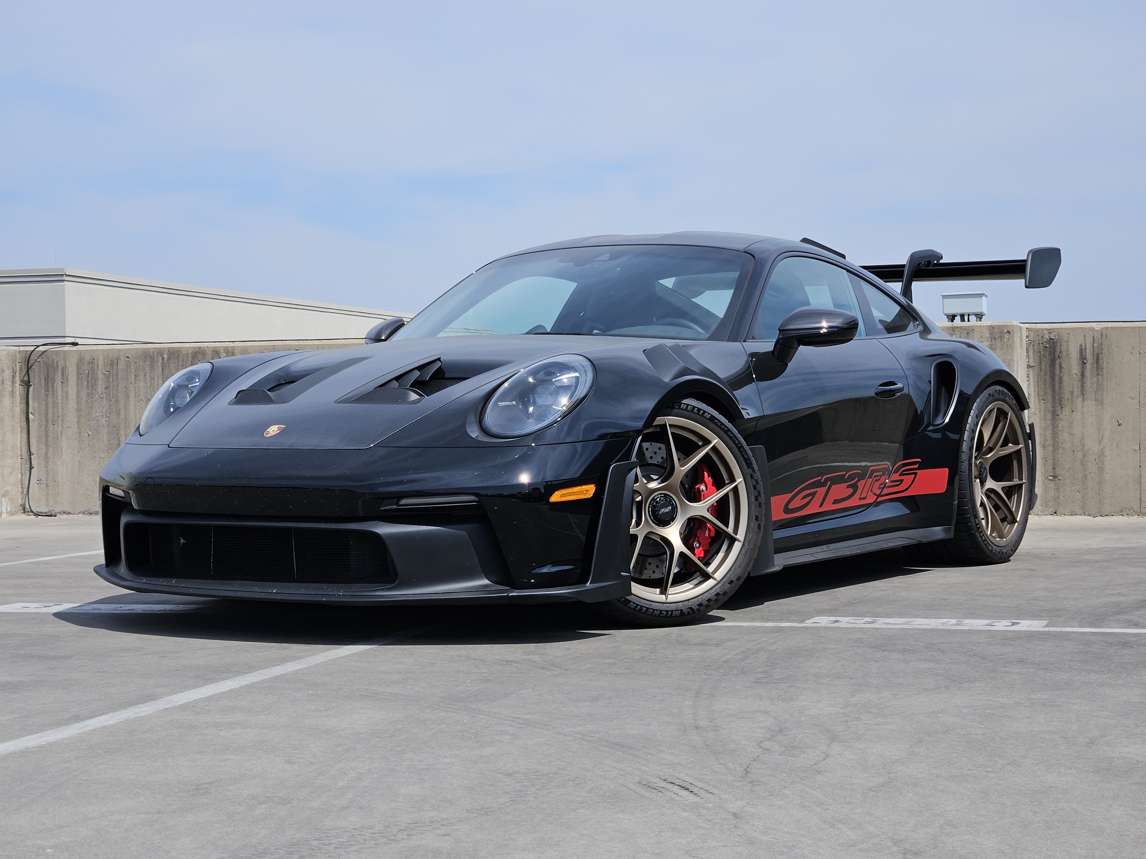 Certified 2023 Porsche 911 GT3 RS RWD image 1