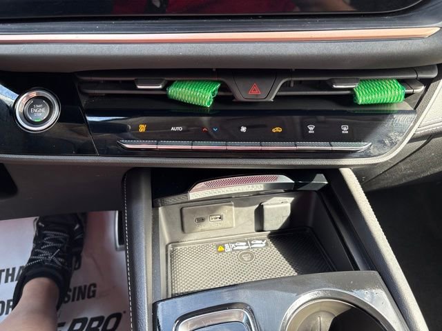 Used 2025 Buick Envision Sport Touring image 19