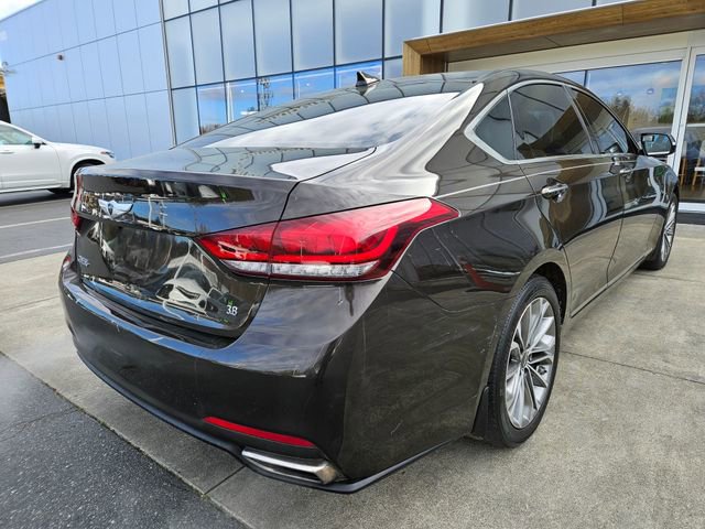 Used 2015 Hyundai Genesis 3.8 image 5