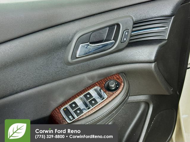 Used 2013 Chevrolet Malibu LT image 16