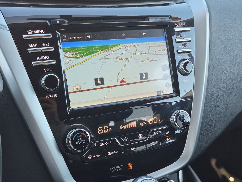 Used 2018 Nissan Murano AWD image 15