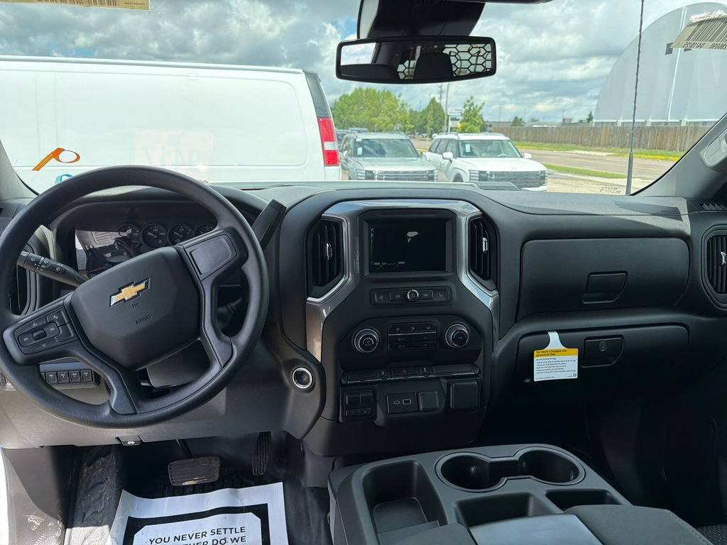 New 2025 Chevrolet Silverado 3500 W/T w/ WT Convenience Package AWD/4WD image 17
